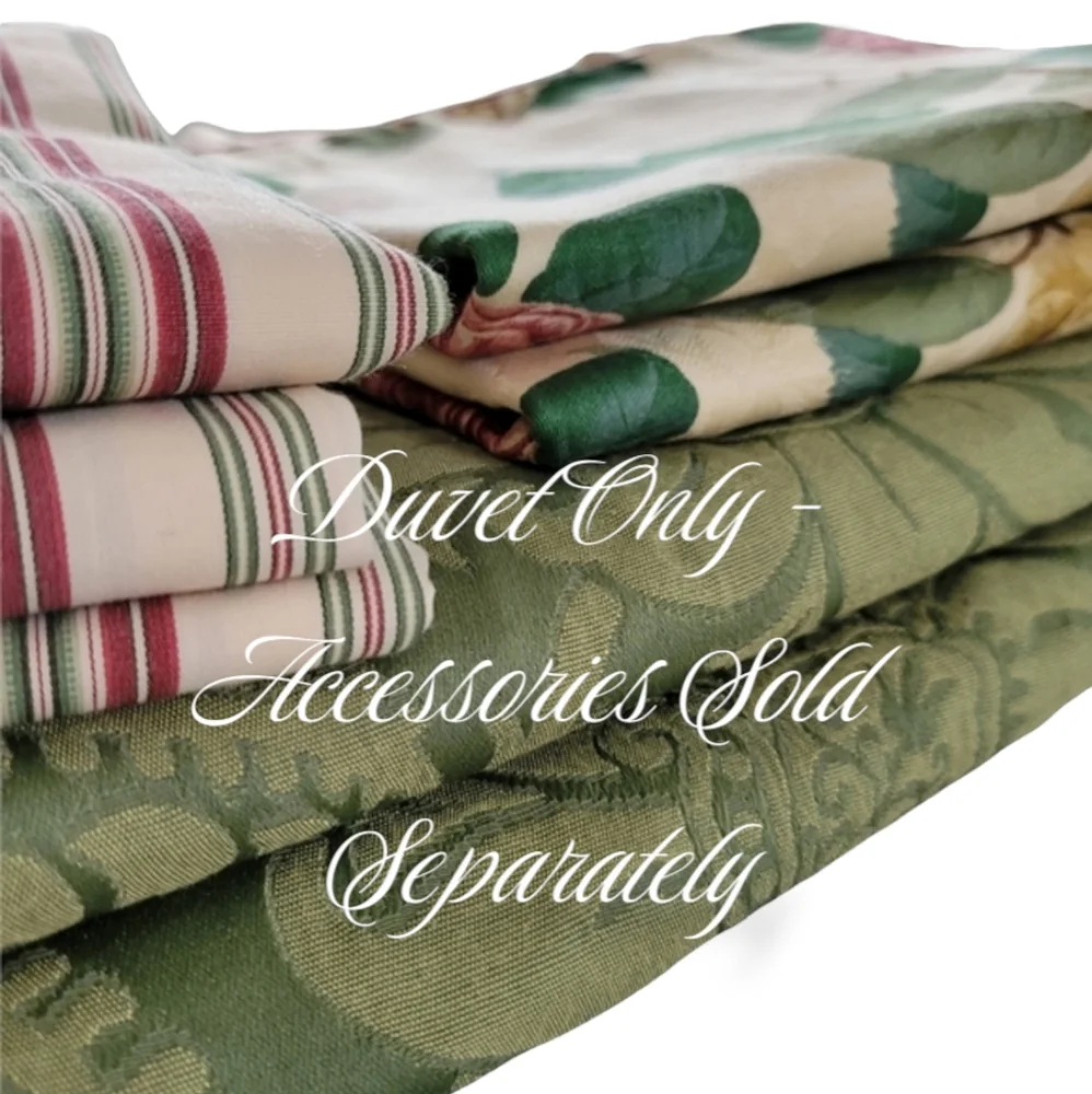 LIKE NEW LEGACY $2,800 Original Price Damask Jacquard Brocade Queen Duvet 1 of 2